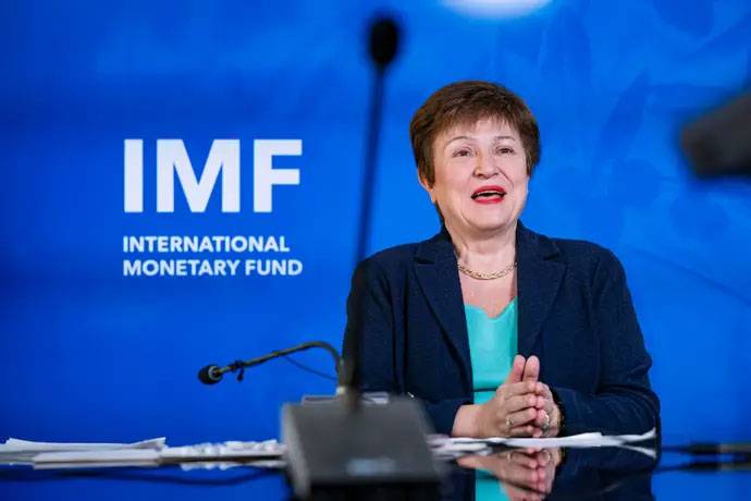 Prime Minister Imran Khan thanks IMF for helping evacuate employees from Afghanistan