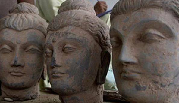 امریکا نے پاکستان سے 33 لاکھ ڈالرز کی لوٹی ہوئی نوادرات واپس کردیں 