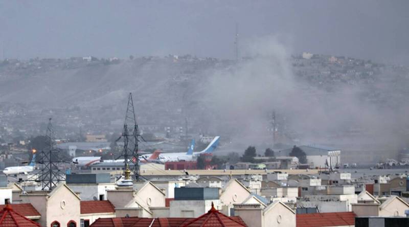 کابل ایئرپورٹ پر دھماکوں میں ہلاکتیں 60 ہوگئیں، 140 زخمی
