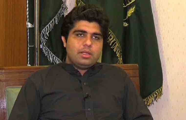 خاتون کو بلیک میل کرنے کا معاملہ، خرم لغاری نے عبوری ضمانت کرا لی