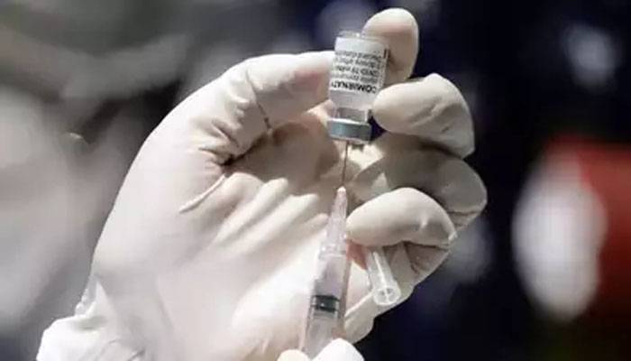 Global Vaccination,Pakistan Vaccine,COVID-19,aged 17