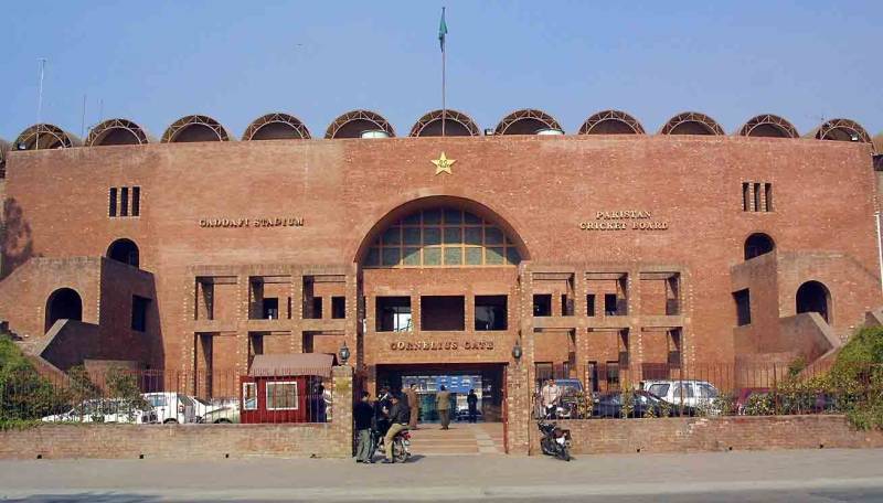 پاکستان کرکٹ بورڈ نے قومی ٹیم کیلئے غیر ملکی ہیڈ کوچ لانے کا منصوبہ بنا لیا