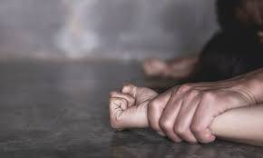 سندھ میں ہندو لڑکے کی مندر میں بھکاری خاتون سے زیادتی 
