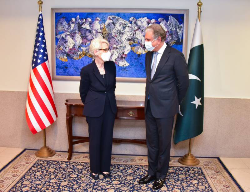 وزیر اعظم عمران خان  کی صدر جوبائیڈن سے جلد ٹیلی فون پر گفتگو ہوگی: امریکی نائب وزیر خارجہ