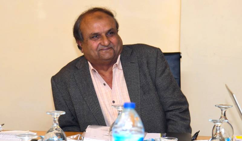 پاک، بھارت میچ سے متعلق پیش گوئی کرنا آسان نہیں: اقبال قاسم 
