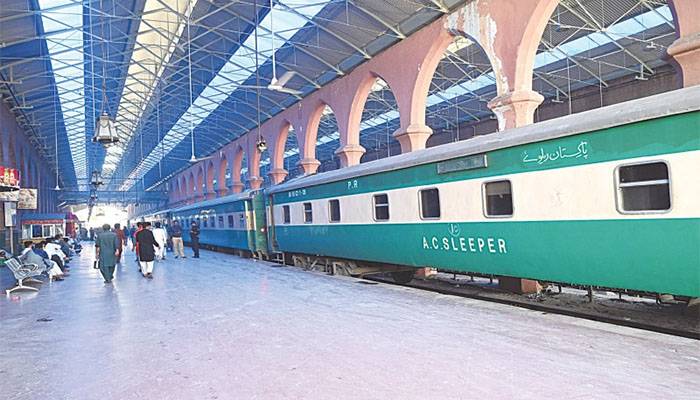 Pakistan Railway,Railway Rent,Sheikh Raseed