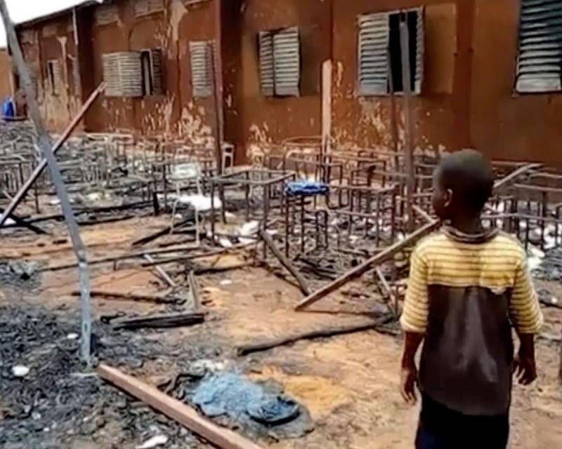 سکول میں آتشزدگی ، 30 بچے ہلاک متعدد جھلس گئے 