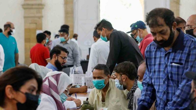 ملک بھر میں مزید 460 کورونا کیسز رپورٹ، 10 افراد جاں بحق