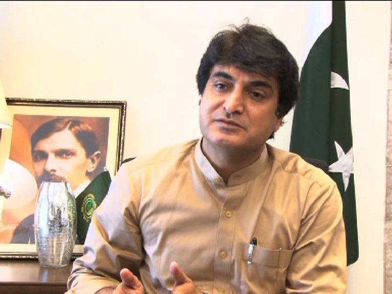 برتھ سرٹیفیکٹ کے اجرا میں بلاجواز تاخیر، دو سیکرٹری یونین کونسلز معطل