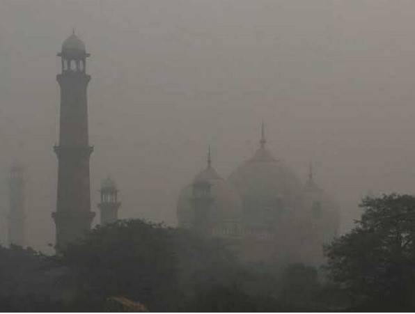 باغوں کا شہر لاہور آج پھر آلودہ ترین قرار 