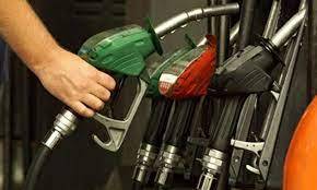 جمعرات سے پٹرولیم مصنوعات کی قیمتوں میں بڑی کمی کاامکان 