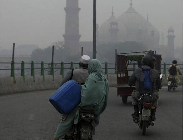لاہور آج بھی فضائی آلودگی میں نمبر ون قرار 