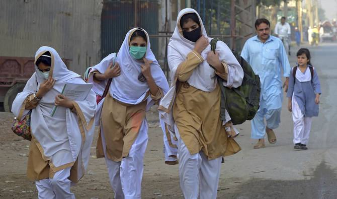 موسم سرما کی چھٹیوں میں ایک دفعہ پھر تبدیلی کا امکان 