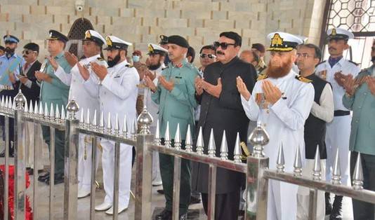بھارت کو پاکستان ایک آنکھ نہیں بھاتا، شیخ رشید کی مزارقائد پر میڈیا سے گفتگو 