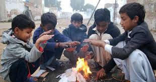 پیر سے شدید سردی کی لہر، محکمہ موسمیات نے پیشگوئی کر دی 