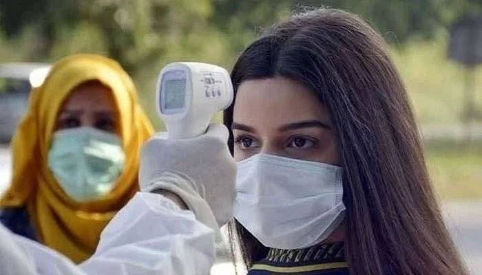 کورونا کی پانچویں لہر میں شدت، مثبت کیسز کی شرح تقریباً 9 ہوگئی 
