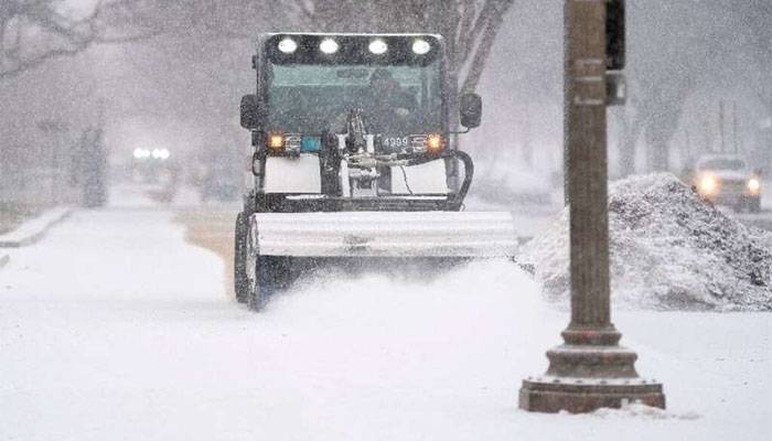 Heavy Snow, Heavy Snow, strong winter storm, US Canada Strom, Ontario, New York City