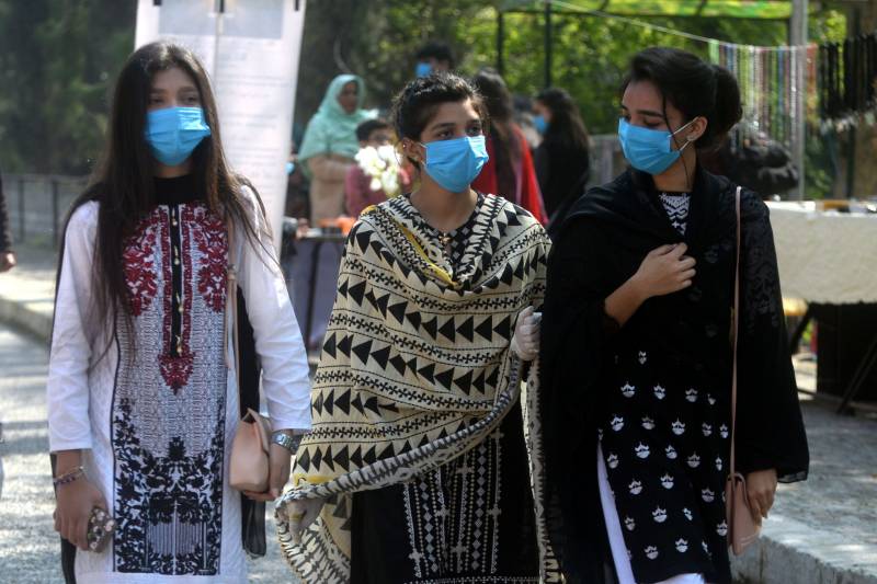  کورونا کی پانچویں  لہر شدت اختیار کرنے لگی، مزید 15 اموات
