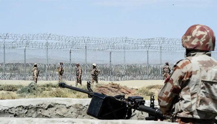 سکیورٹی فورسز کا خفیہ اطلاع پر آپریشن ،بارودی سرنگیں بنانے کا ماہر دہشگرد ہلاک 