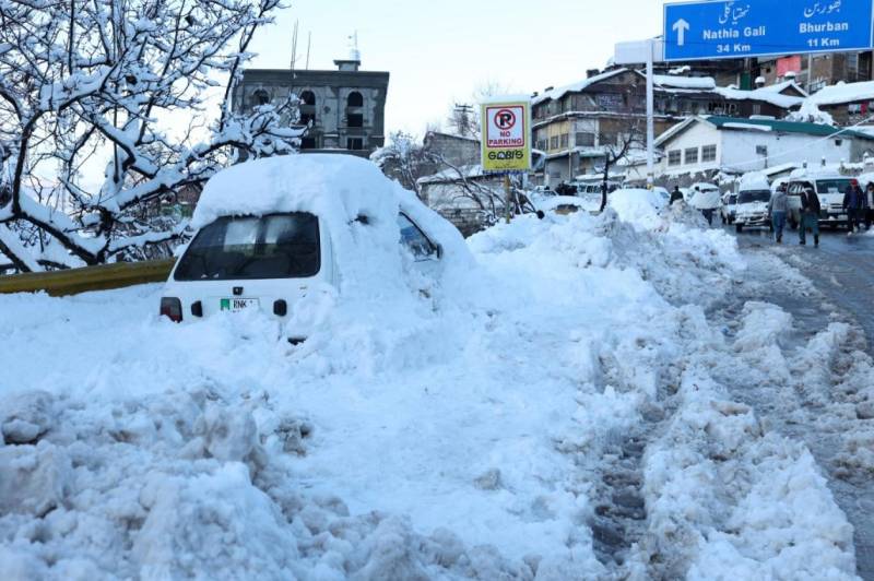 Murree , Snowfall, Snowstorm , Tourism 