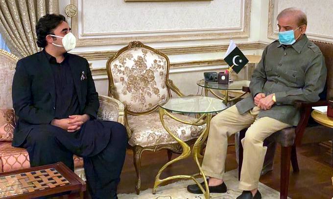 بلاول بھٹو کا شہباز شریف سے ٹیلی فونک رابطہ، جلد صحت یابی کی دعا