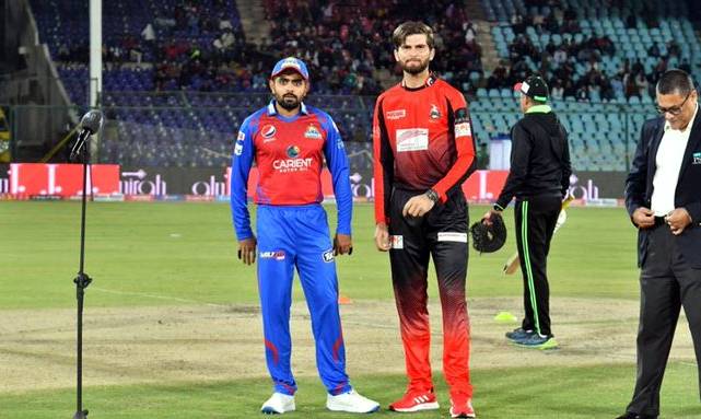 لاہور قلندرز کا کراچی کنگز کیخلاف ٹاس جیت کر فیلڈنگ کا فیصلہ 