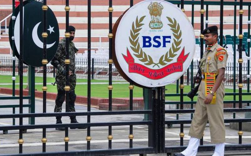 پاکستان کی درخواست پر پاک بھارت کمانڈر سطح کے مذاکرات بحال: بھارتی اخبار