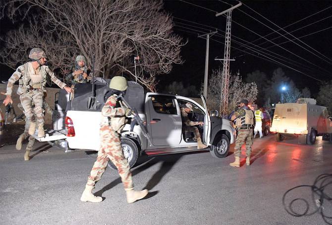سکیورٹی فورسز کا پسنی میں آپریشن ،دہشت گرد کمانڈر ہلاک، 2 گرفتار 