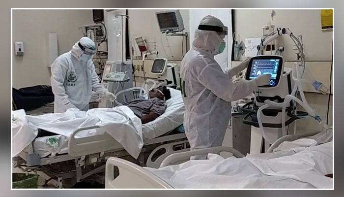 ملک میں کورونا وائرس کے وار جاری، مزید 33 افراد انتقال کر گئے