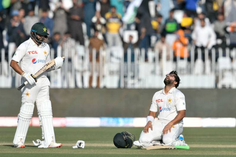 آسٹریلیا کے خلاف تاریخی ٹیسٹ: پہلے دن پاکستان کے ایک وکٹ پر 245 رنز 