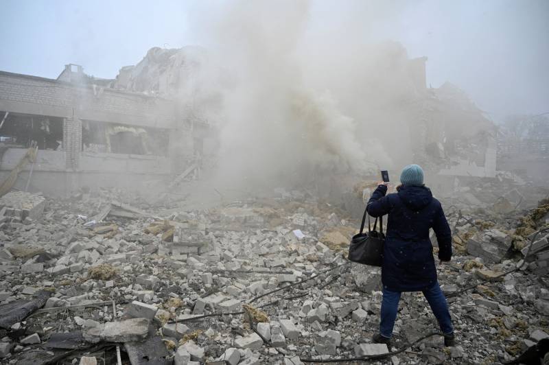 روس نے یوکرائن پر کلسٹر بم گرائے: نیٹو 