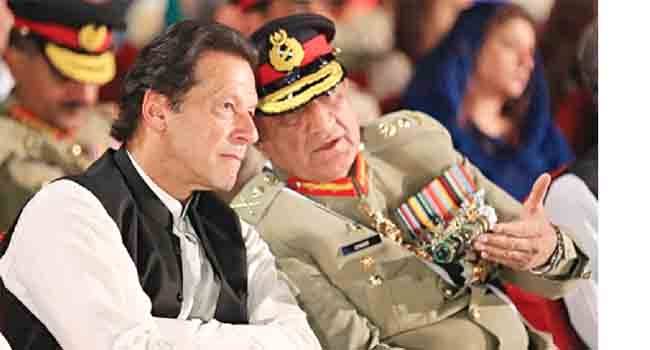 عمران خان اور جنرل باجوہ ایک پیج پر ہیں: گورنر سندھ 