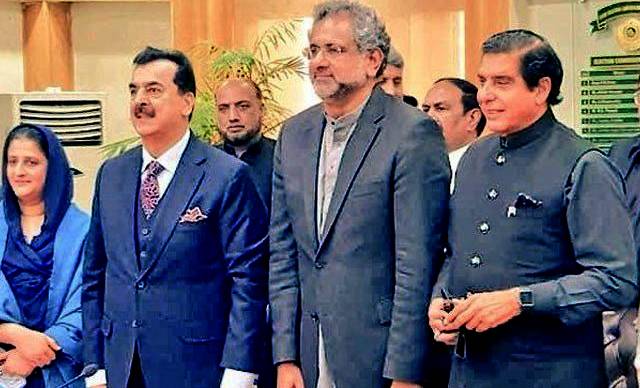 سندھ ہاؤس میں پولیس گردی کی گئی تو نتائج کے ذمہ دار عمران خان اور شیخ رشید ہوں گے: اپوزیشن