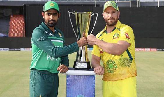 پہلا ون ڈے: پاکستان کا آسٹریلیا کیخلاف ٹاس جیت کر فیلڈنگ کا فیصلہ