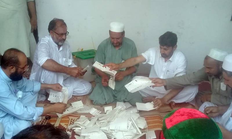 خیبرپختونخوا بلدیاتی الیکشن کا دوسرا مرحلہ، غیر حتمی غیر سرکاری نتائج آنے کا سلسلہ جاری
