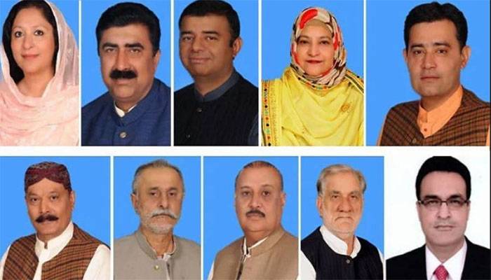تحریک عدم اعتماد سےایک روز قبل ہی منحرف ارکان قومی اسمبلی کیخلاف فیصلہ کن کاروائی 