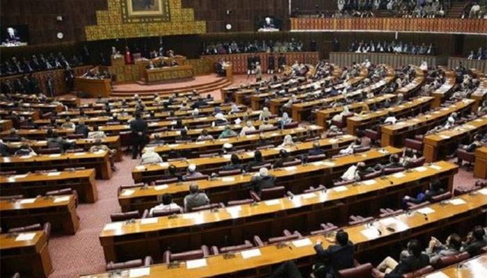 قومی اسمبلی اجلاس ساڑھے 7 بجے تک ملتوی
