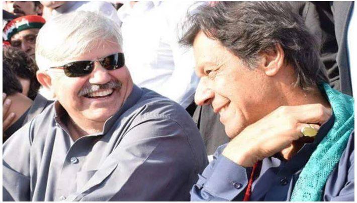 ’عمران خان آج پشاور جلسے میں سرپرائز دیں گے‘