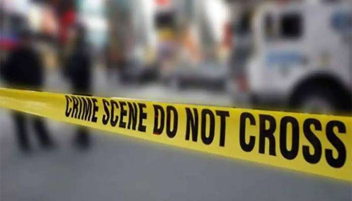 دو سالہ معصوم بیٹی کو سفاک باپ نے گلا دبا کر قتل کر دیا ,وجہ انتہائی شرمناک