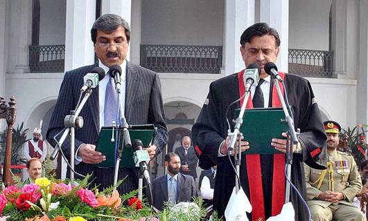 پیپلز پارٹی نے مخدوم احمد محمود کو گورنر پنجاب کیلئے نامزد کر دیا