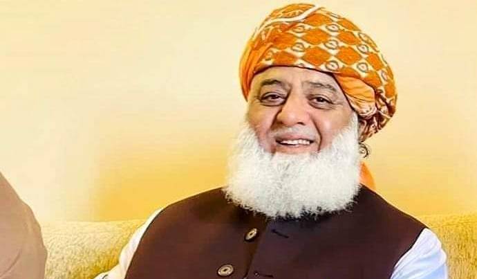 مولانا فضل الرحمن نے ملک میں فوری عام انتخابات کا مطالبہ کر دیا