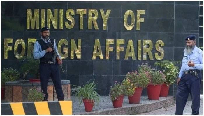 کراچی خود کش حملہ ،پاکستان دفتر خارجہ کا ردعمل سامنے آگیا 