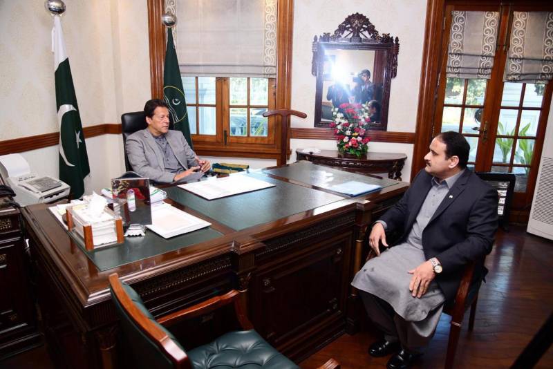 عمران خان کی زیر صدارت اجلاس ،عثمان بزدار کو بطور وزیراعلیٰ متحرک کردار ادا کرنے کی ہدایت 