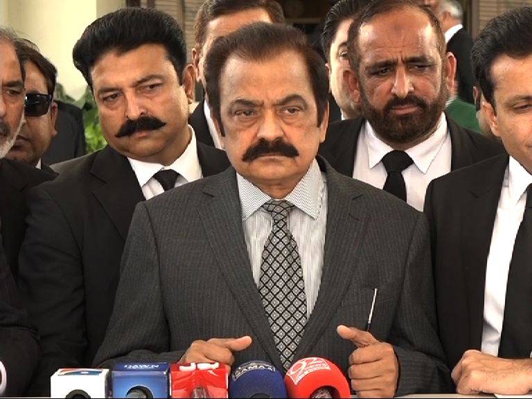 پرامن لانگ مارچ ورنہ گھر سے نکلنے نہیں دیں گے، وزیرداخلہ کا پی ٹی آئی کو پیغام