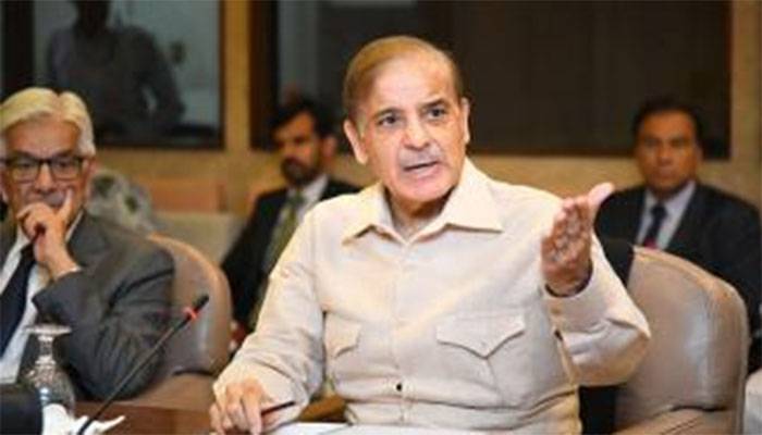 بڑے پیمانے پر تبدیلیوں کا فیصلہ،وزیر اعظم شہباز شریف اِن ایکشن