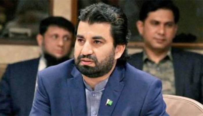 منحرف ارکان کے حق میں فیصلہ ،قاسم سوری الیکشن کمیشنر پر برس پڑے 