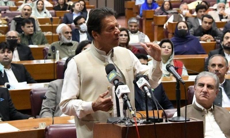 مستعفی پی ٹی آئی ارکان کی طرف سے تاحال سرکاری گاڑیاں استعمال کیے جانے کا انکشاف 