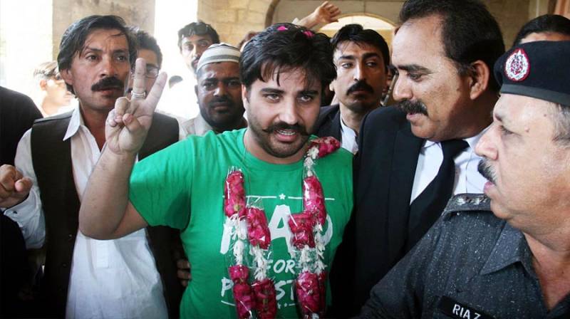ریاستی اداروں کی تضحیک پر پی ٹی آئی کے ایک اور رہنما کے خلاف مقدمہ درج 