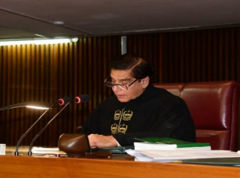 پی ٹی آئی اراکین کے استعفوں کی تصدیق، اسپیکر قومی اسمبلی کا قانونی ماہرین سے رجوع
