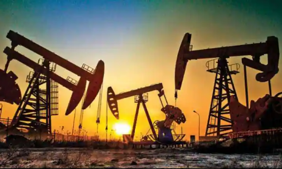 عالمی مارکیٹ میں خام تیل کی قیمت میں کمی